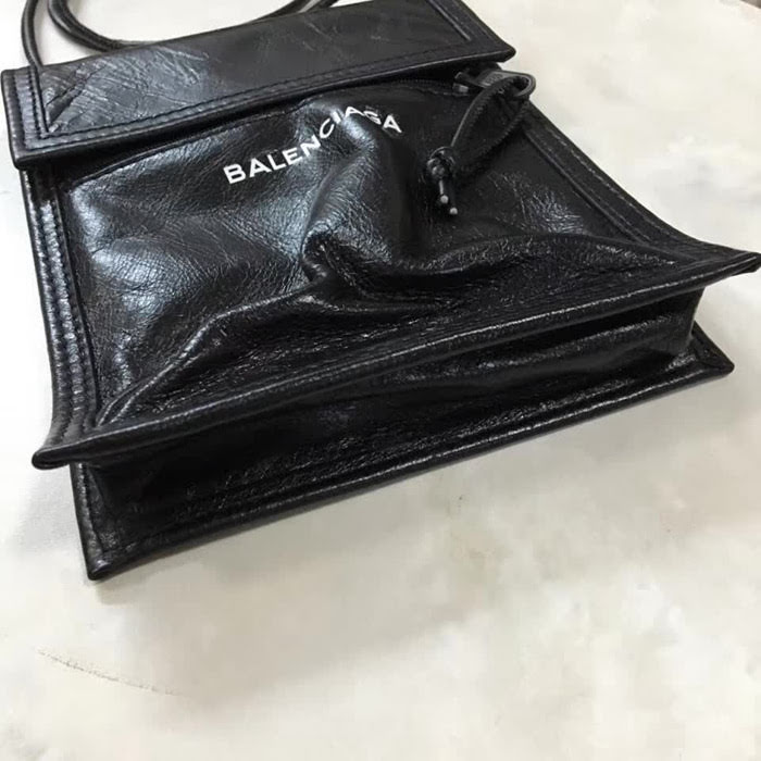 BALENCIAG巴黎世家 新品 巴黎世家 全皮小挎包 手機包  BL1678